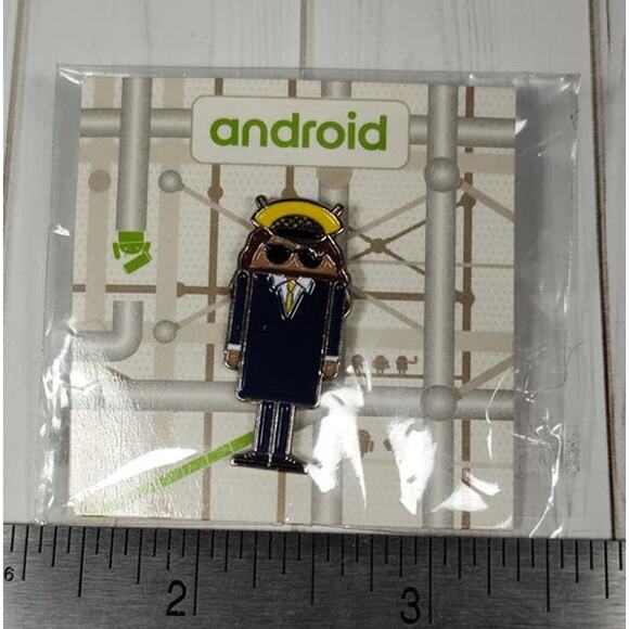2018 Google Android MWC Limited Edition Pin Professional Driver, Cab, Cabbie - Picture 2 of 3